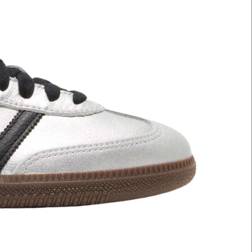 White Wear Luvensi