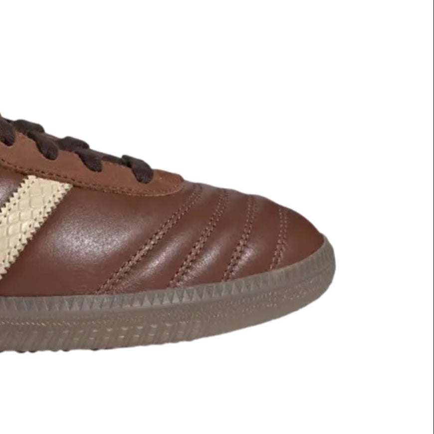 Brown Wear Luvensi