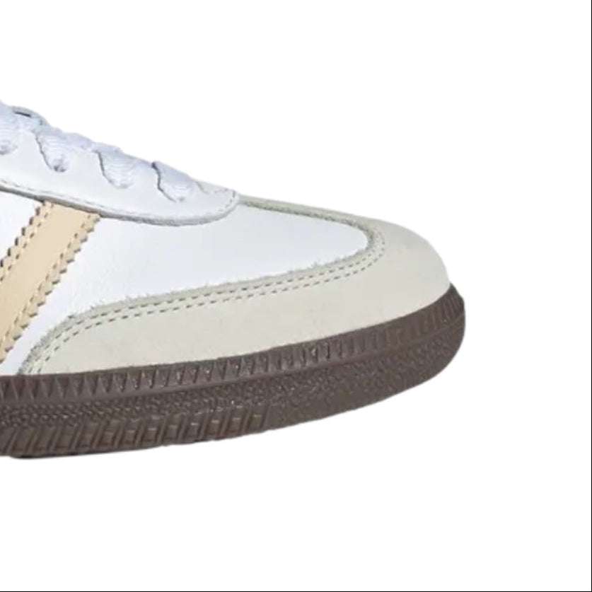 White Wear Luvensi