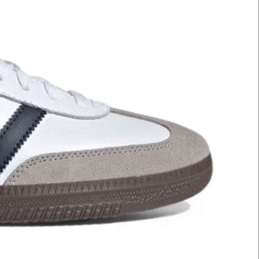 White Wear Luvensi