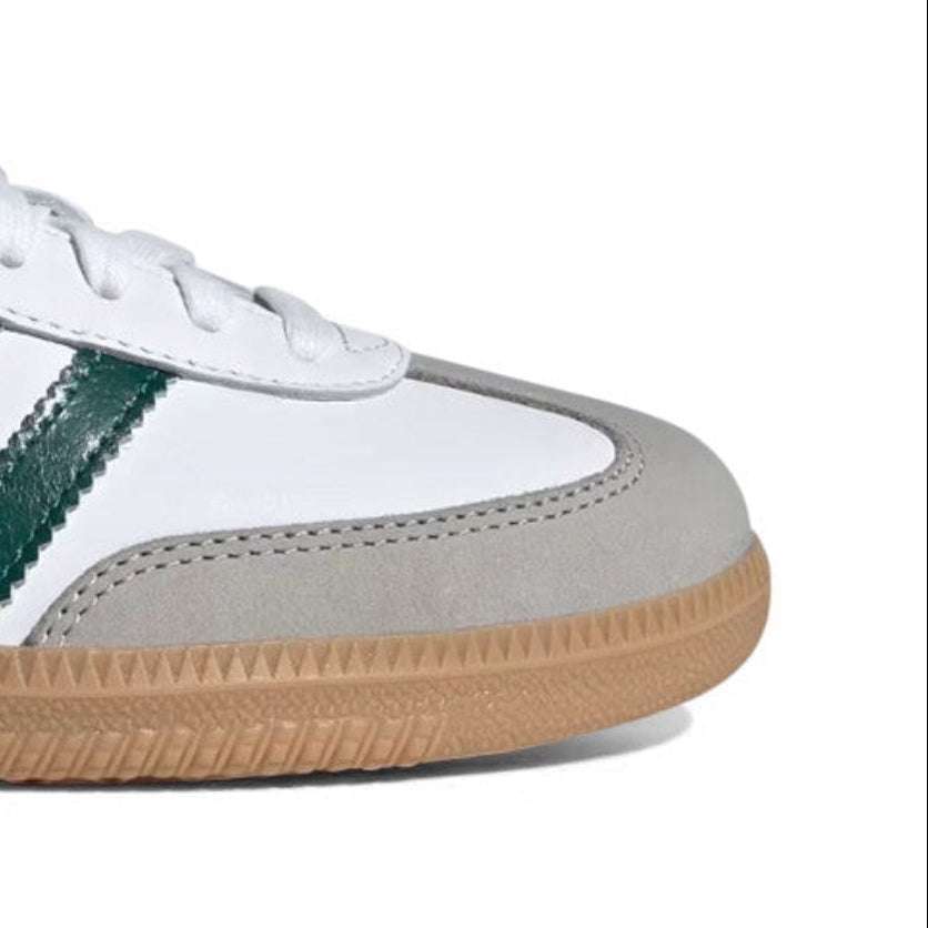White Wear Luvensi
